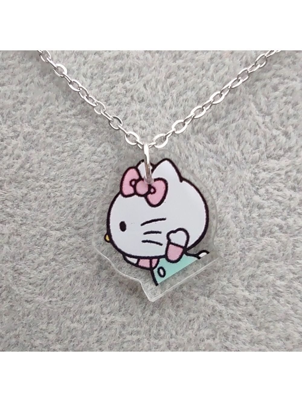 🌻 Hello Kitty Pendant Necklace